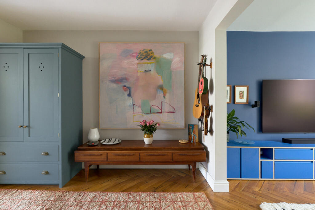 House in London - More