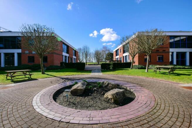 PHOTO 6  Six Quay Point Portsmouth  exterior Mar21.jpg