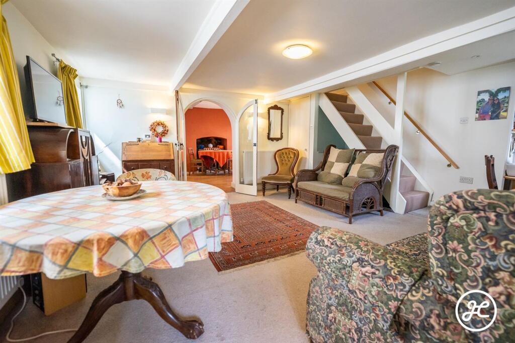 House in Taunton - View 4