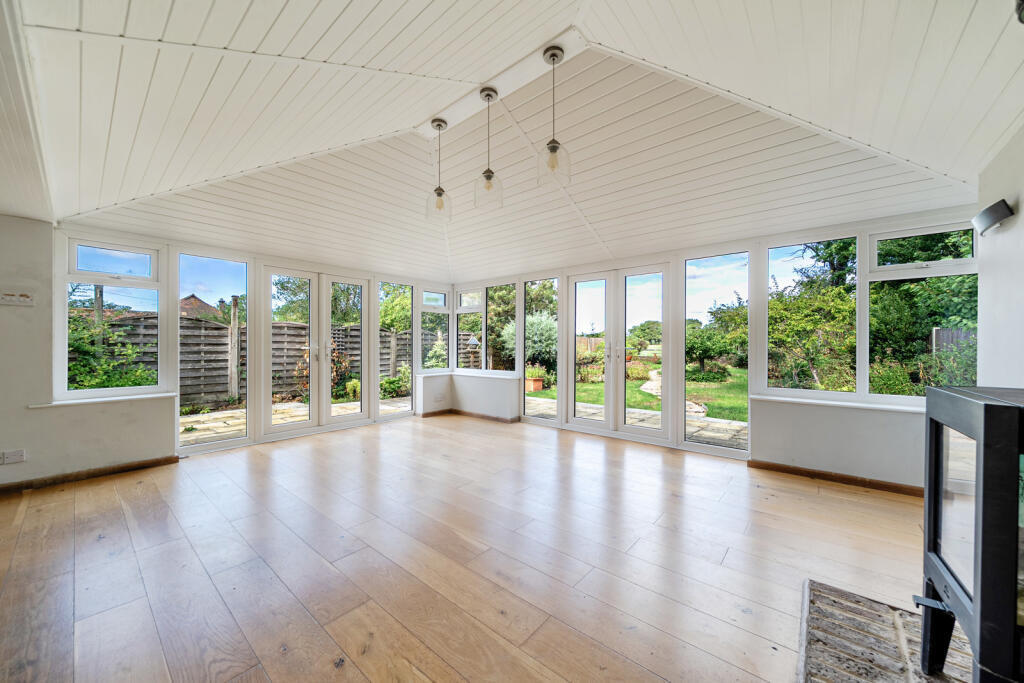 House in Redhill - View 4