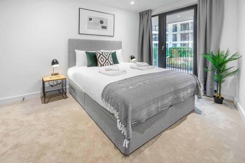 Main image of property: Cremer Street, London, E2
