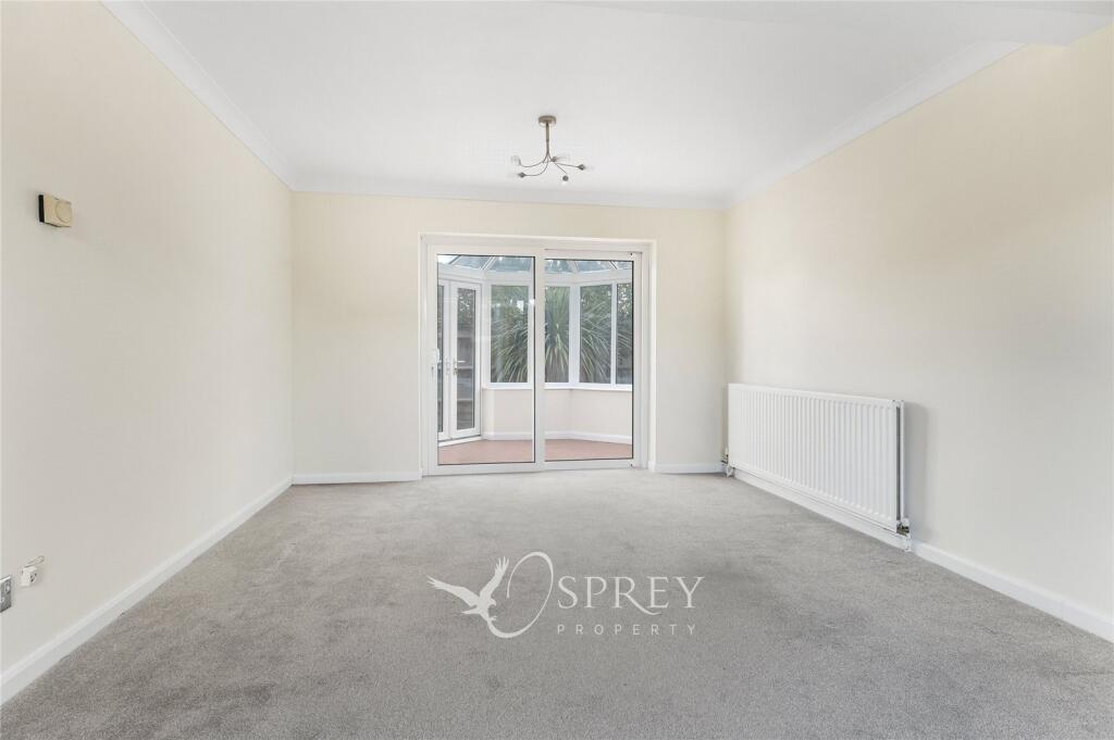 Drapers Close, Warmington, Northamptonshire, PE8 photo 4