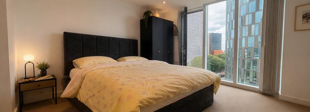 Apartment in Manchester - View 4