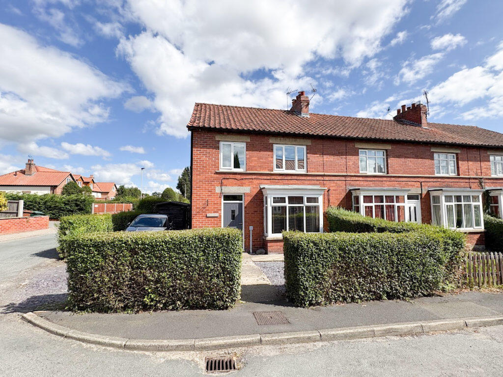 Main image of property: Vivers Place, Kirkbymoorside, York, YO62 6EA