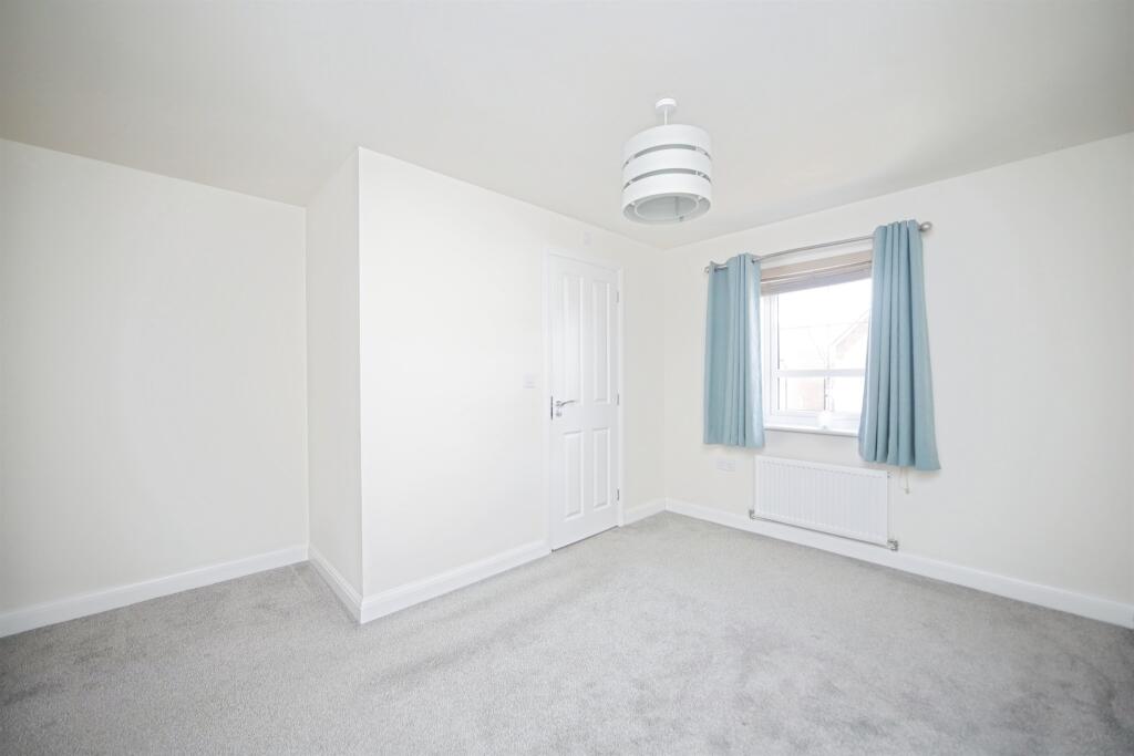 House in Taunton, Priorswood - More