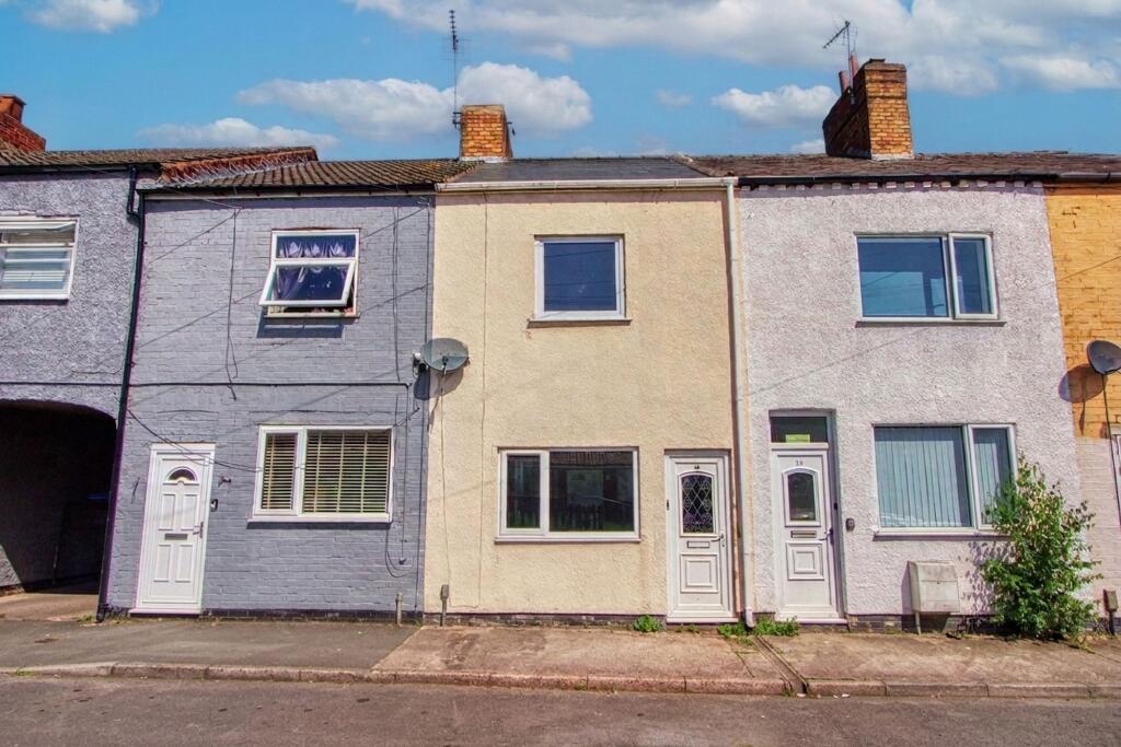 3-bed terraced on Baker Street, Creswell, S80, £140,000