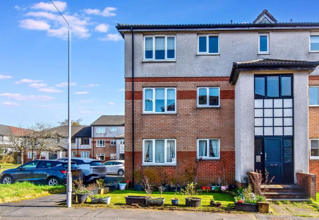 Main image of property: Daniel Mclaughlin Place, Kirkintilloch, G66