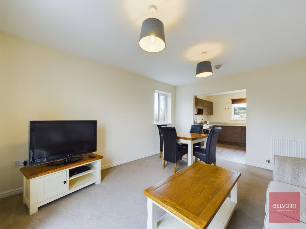 Apartment in Swansea - View 2