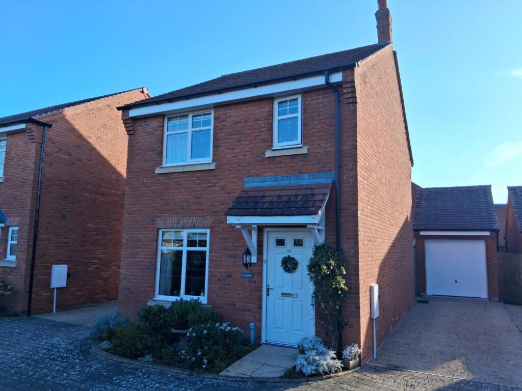 Main image of property: Buttercup Way, Stratford-upon-Avon