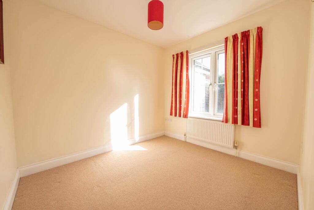 House in Canterbury - More