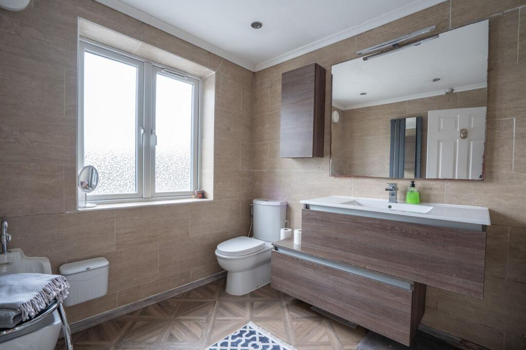 House in Birmingham, Stechford - View 4