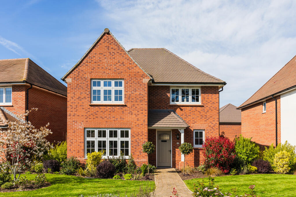 Main image of property: 3 Meadowsweet Road,
Post Hill,
Tiverton,
Devon,
EX16 4GJ
