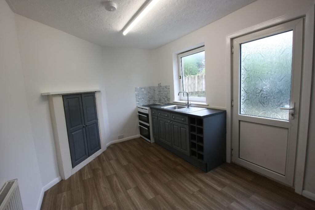 House in Plymouth - View 4