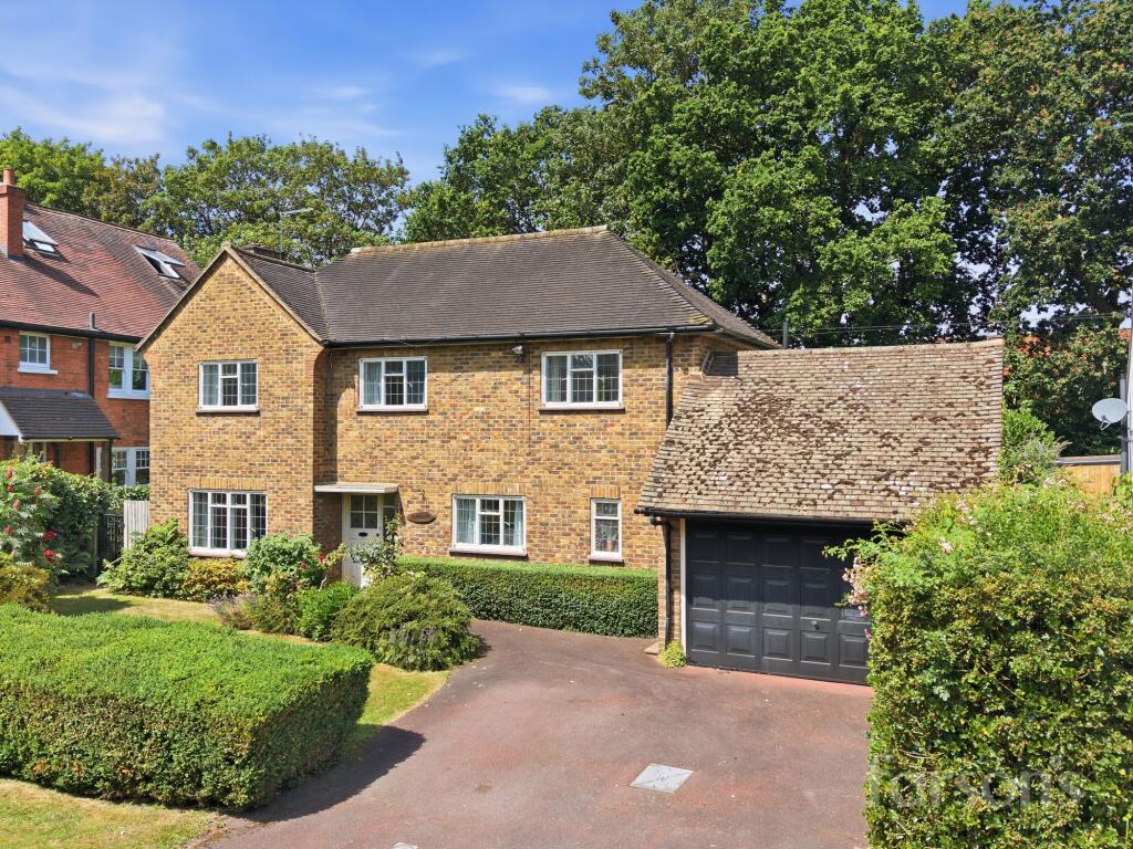 Main image of property: Herington Grove, Hutton, CM13