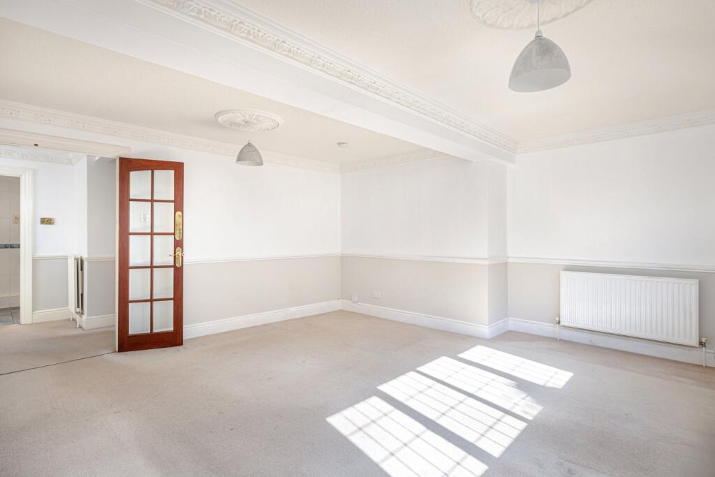 Hadham Road, Bishop's Stortford, Hertfordshire, CM23 photo 3