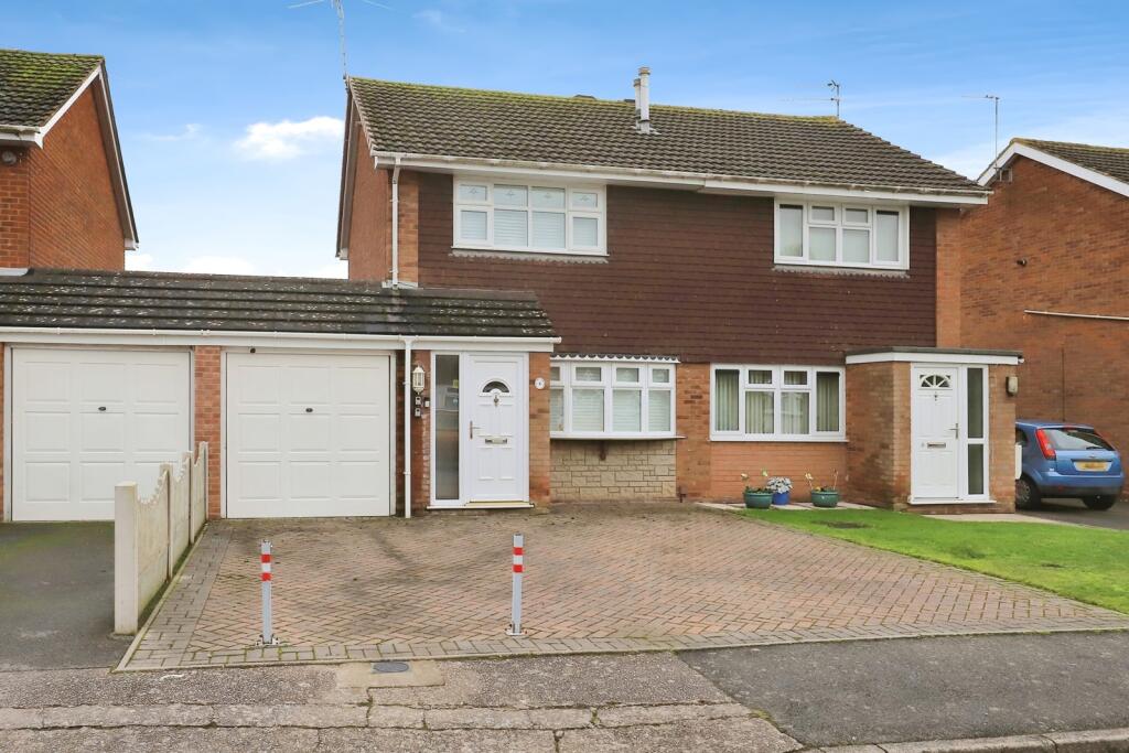 2-bed semi-detached on Roxby Gardens, Farndale Estate, Wolverhampton, WV6, £170,000