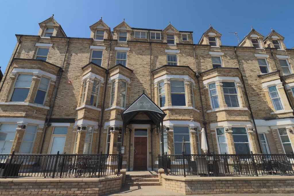 1-bed apartment on The Landings, The Beach, Filey,YO14 9LA, £139,000