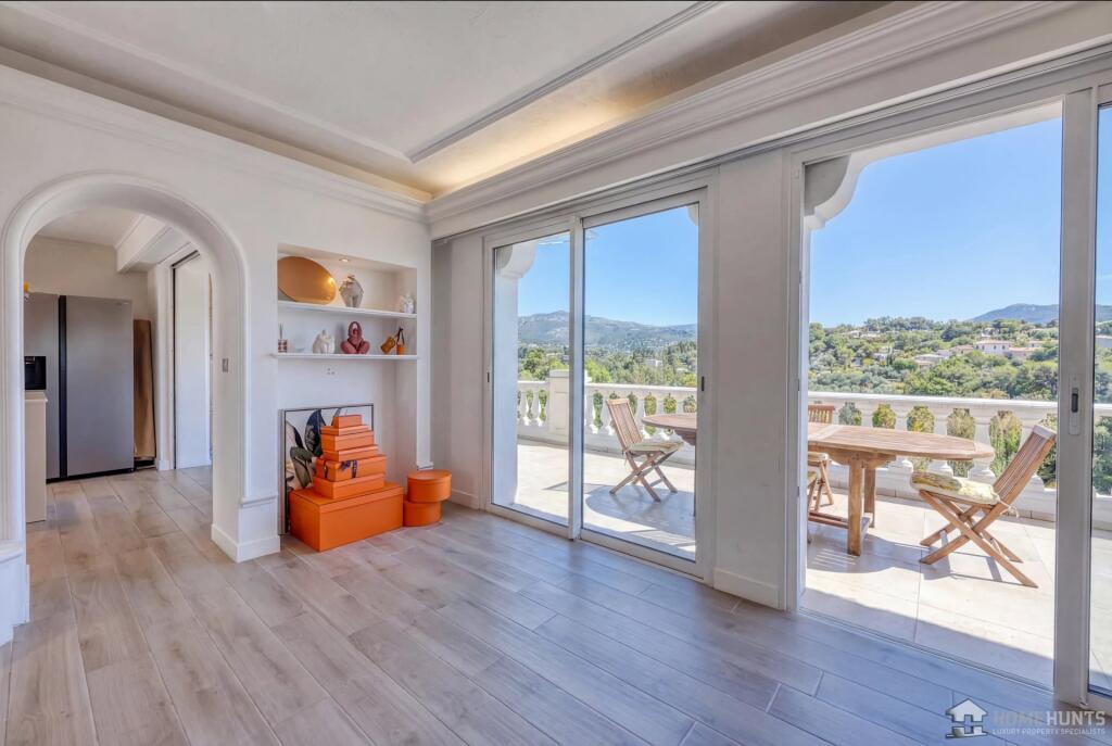 Main image of property: Provence-Alps-Cote d`Azur, Alpes-Maritimes, Valbonne