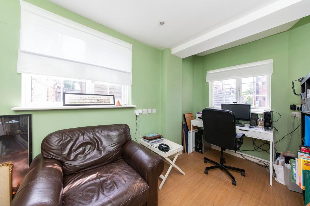 House in Vale of White Horse, Harwell - View 5
