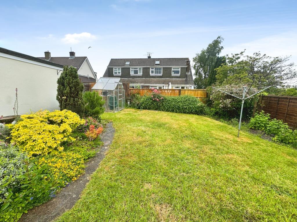 House in Warminster, Tascroft Rise, Wiltshire - View 2