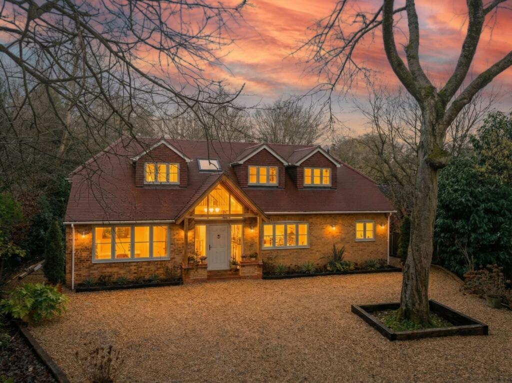 5-bed detached on Oldhill Wood, Studham, LU6, £1,475,000