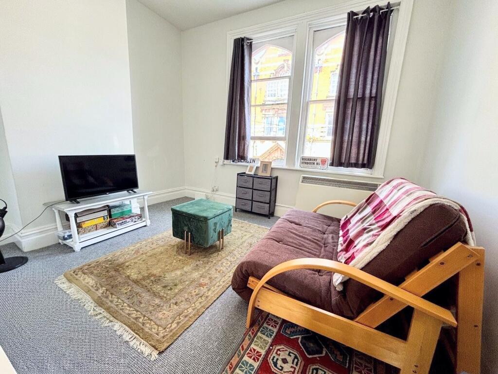 Main image of property: New Street, Burton