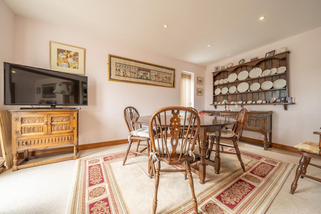 House in Lancaster - View 4