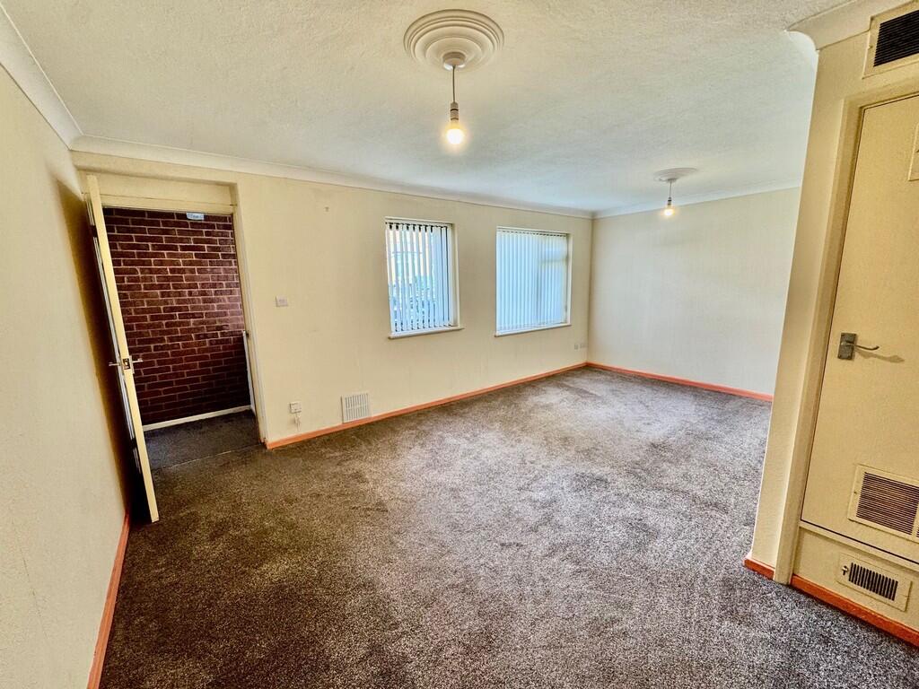 Woodfield Road, Kings Heath, Birmingham photo 3