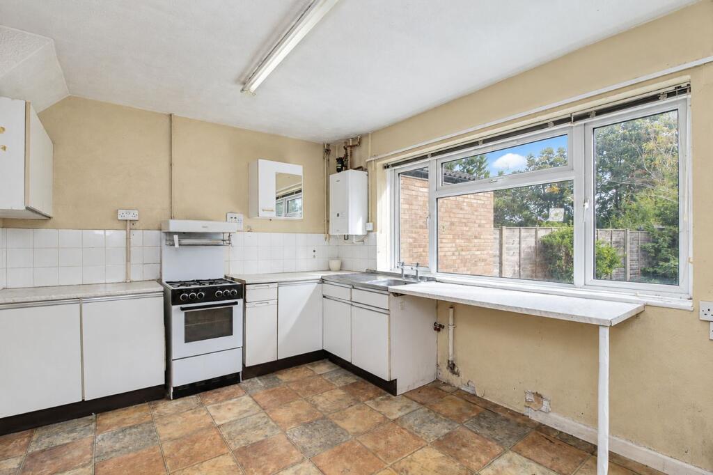 House in Henlow, Central Bedfordshire - View 5