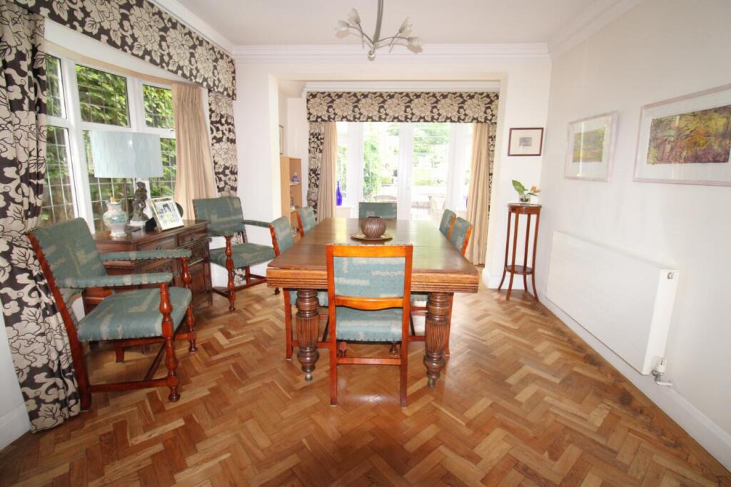 The Fairway, Upminster, Essex photo 4