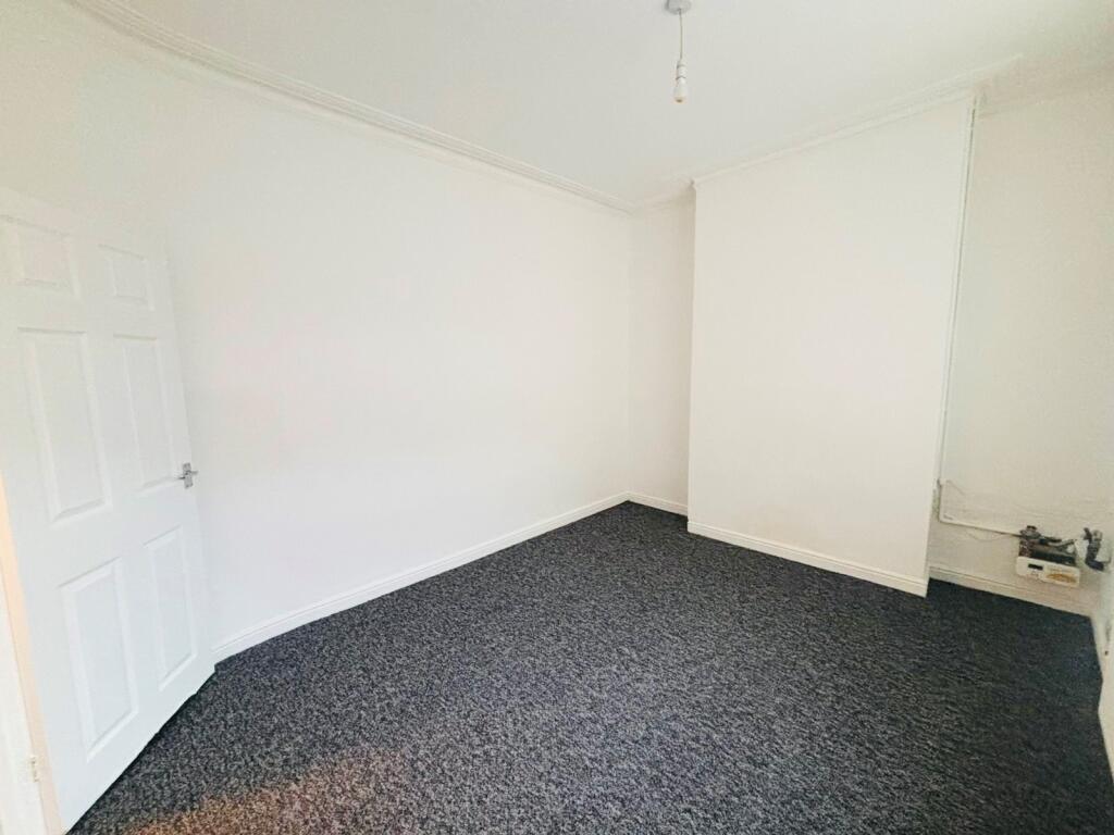 Hendre Road, Abertridwr, Caerphilly photo 4