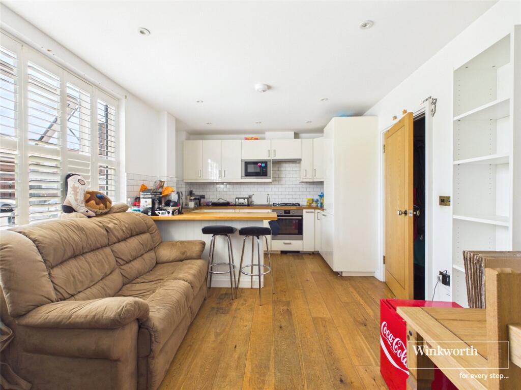 Sundial House, Carnegie Road, Newbury, Berkshire, RG14 - View 3