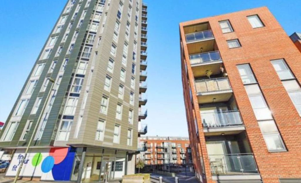 Main image of property: 13 Zenith Close, London