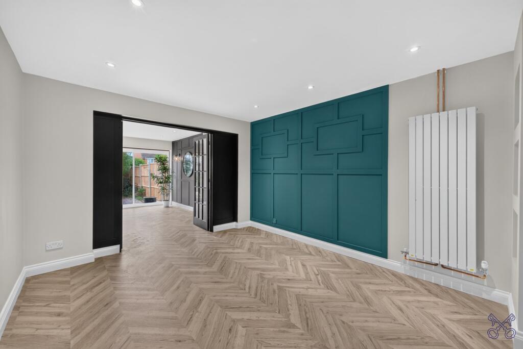 House in Worcester - View 3