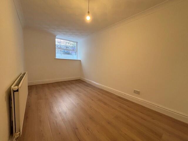 Apartment in Liverpool - View 5