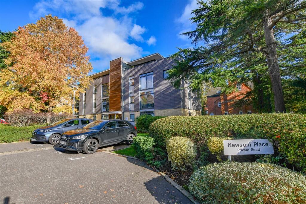 Main image of property: Hatfield Road, Scholars Court Newsom Place Hatfield Road, AL1