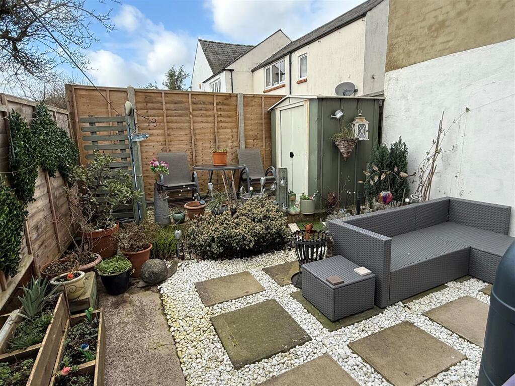 House in Northampton, Kingsthorpe Hollow - View 3