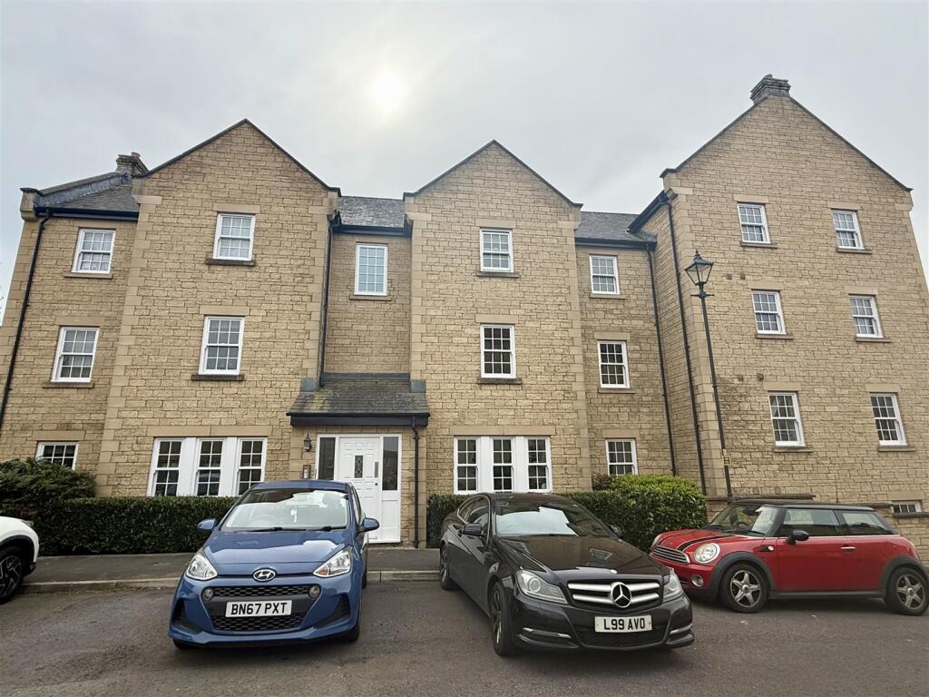 Main image of property: Flowers Yard, Chippenham