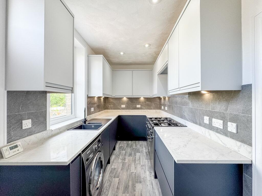 Main image of property: Chapel Terrace, Honley, Holmfirth, HD9