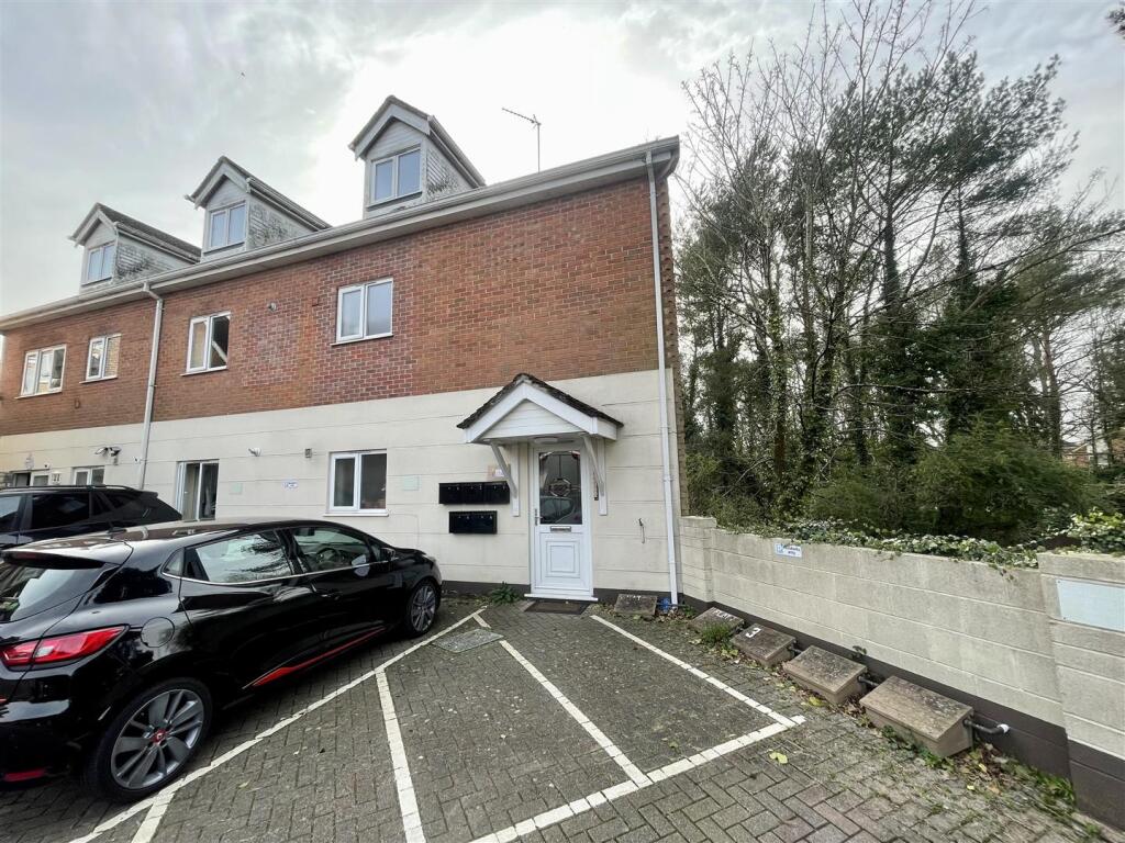 Main image of property: Lower Blandford Road, Broadstone