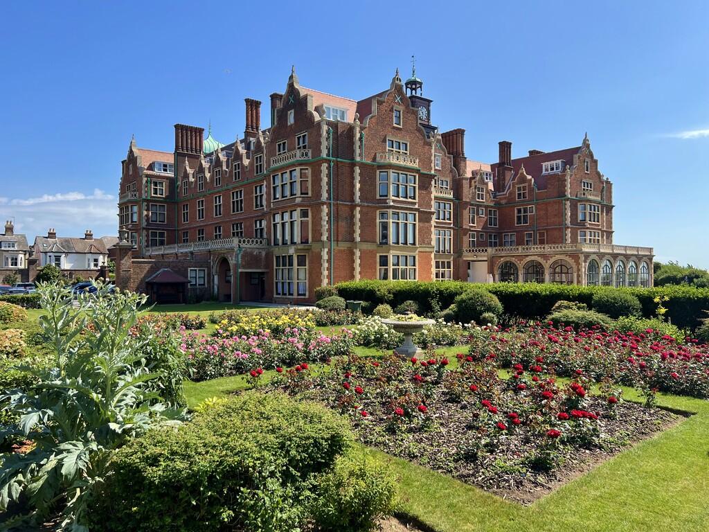 2-bed flat on Harvest House, Felixstowe, £340,000