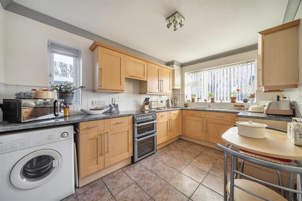 Aspen Grange, Weston Rhyn, Oswestry photo 4