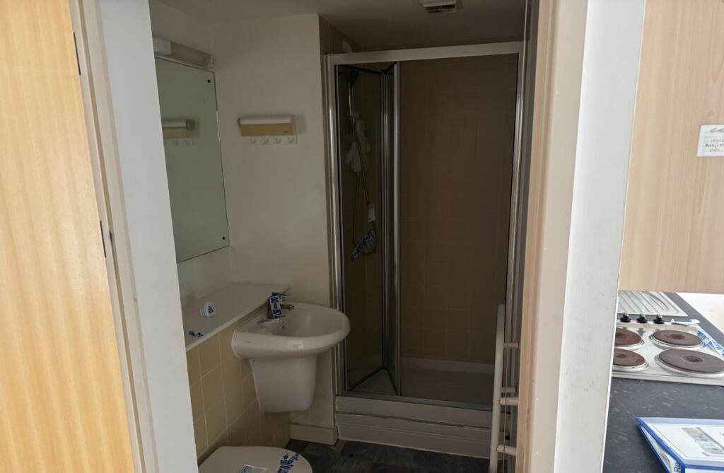 Apartment in Portsmouth - More
