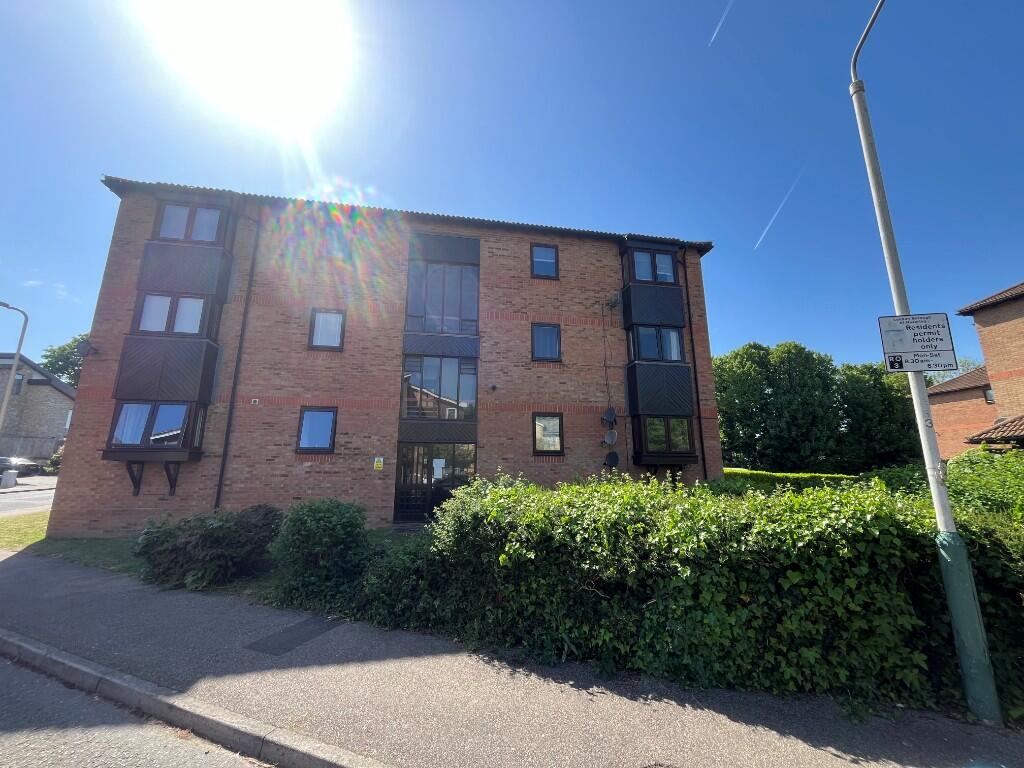 Main image of property: Rushdon Close, Romford, RM1