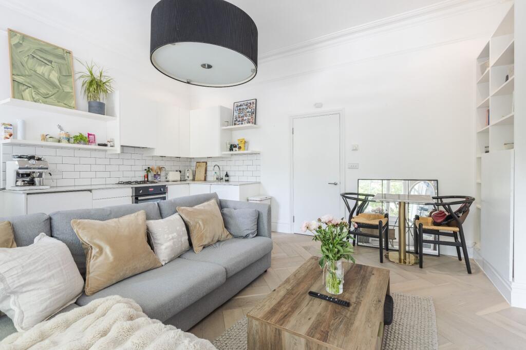Apartment in London, Earl's Court - View 5