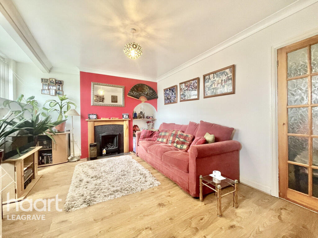 Sundon Park Road, Luton photo 4
