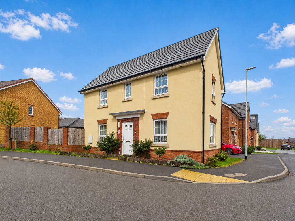 Main image of property: Alexander Way, Leighton Buzzard