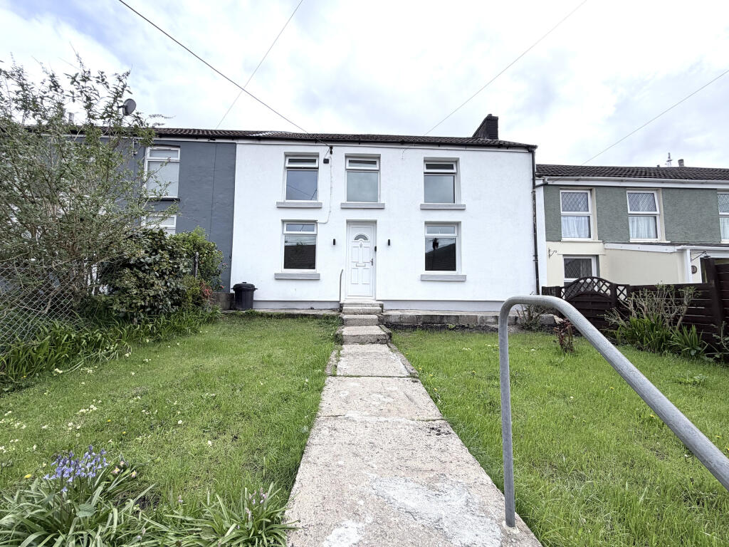 Main image of property: High Street, Gilfach Goch, Porth, Rhondda Cynon Taf