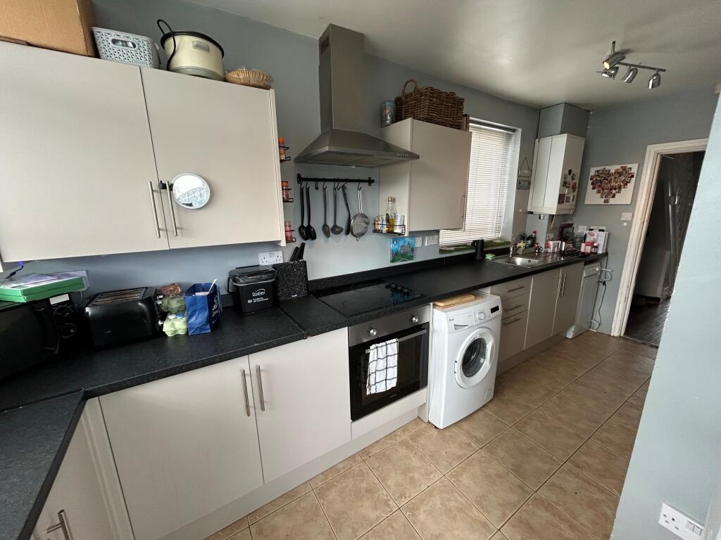 House in Dudley, West Midlands - More