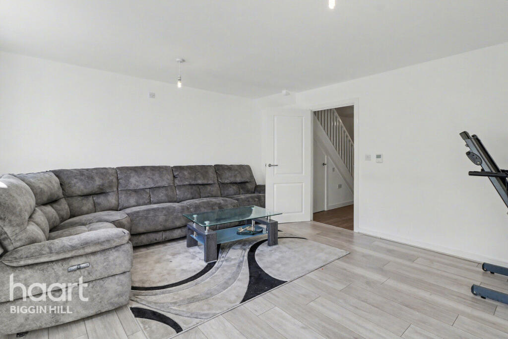 Main image of property: Hailwood Drive, Edenbridge